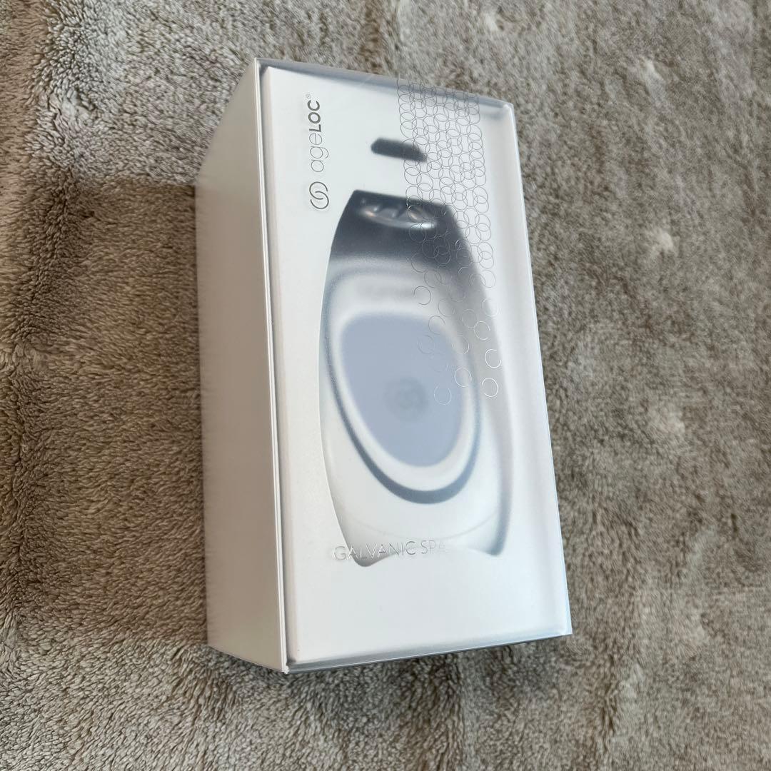 美品　ニュースキンageLOC®︎ ガルバニック スパ（本体セット）