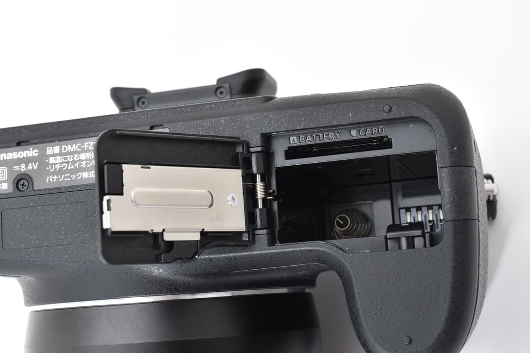 デジタルカメラ PANASONIC DMC-FZ1000 0237