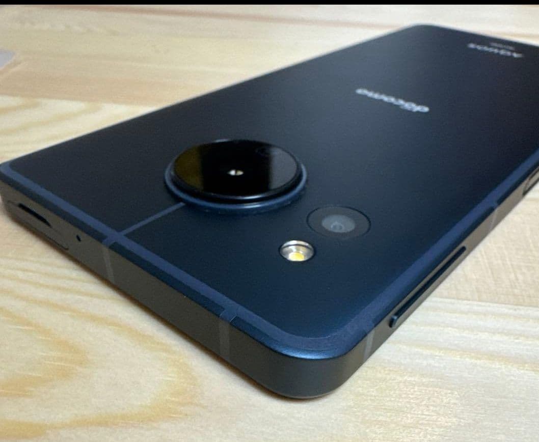 ち*う様 AQUOS sense 8 SIMフリー　中古品