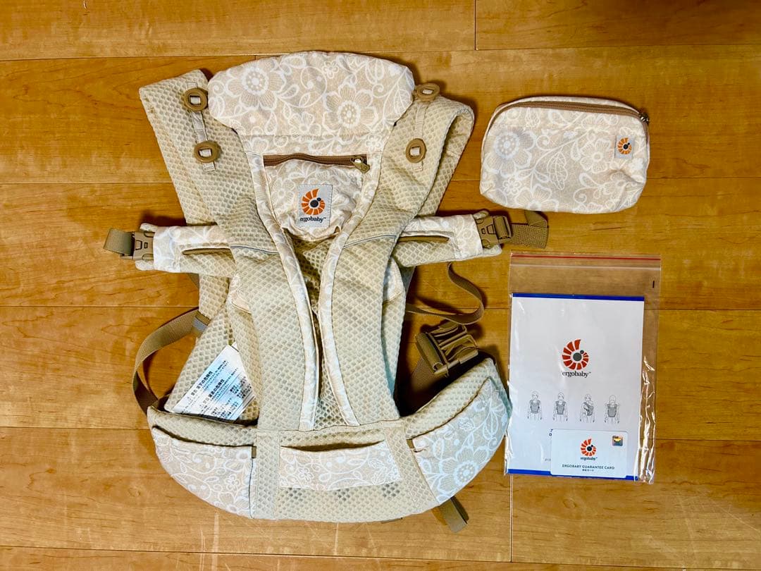 抱っこ紐　エルゴ　オムニブリーズ　クリームフラワーレース