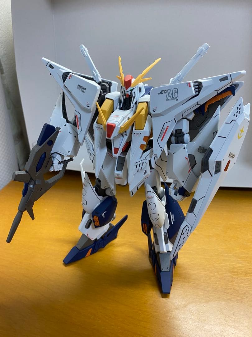 HGΞガンダム　完成品　全塗装（アクションベース付）