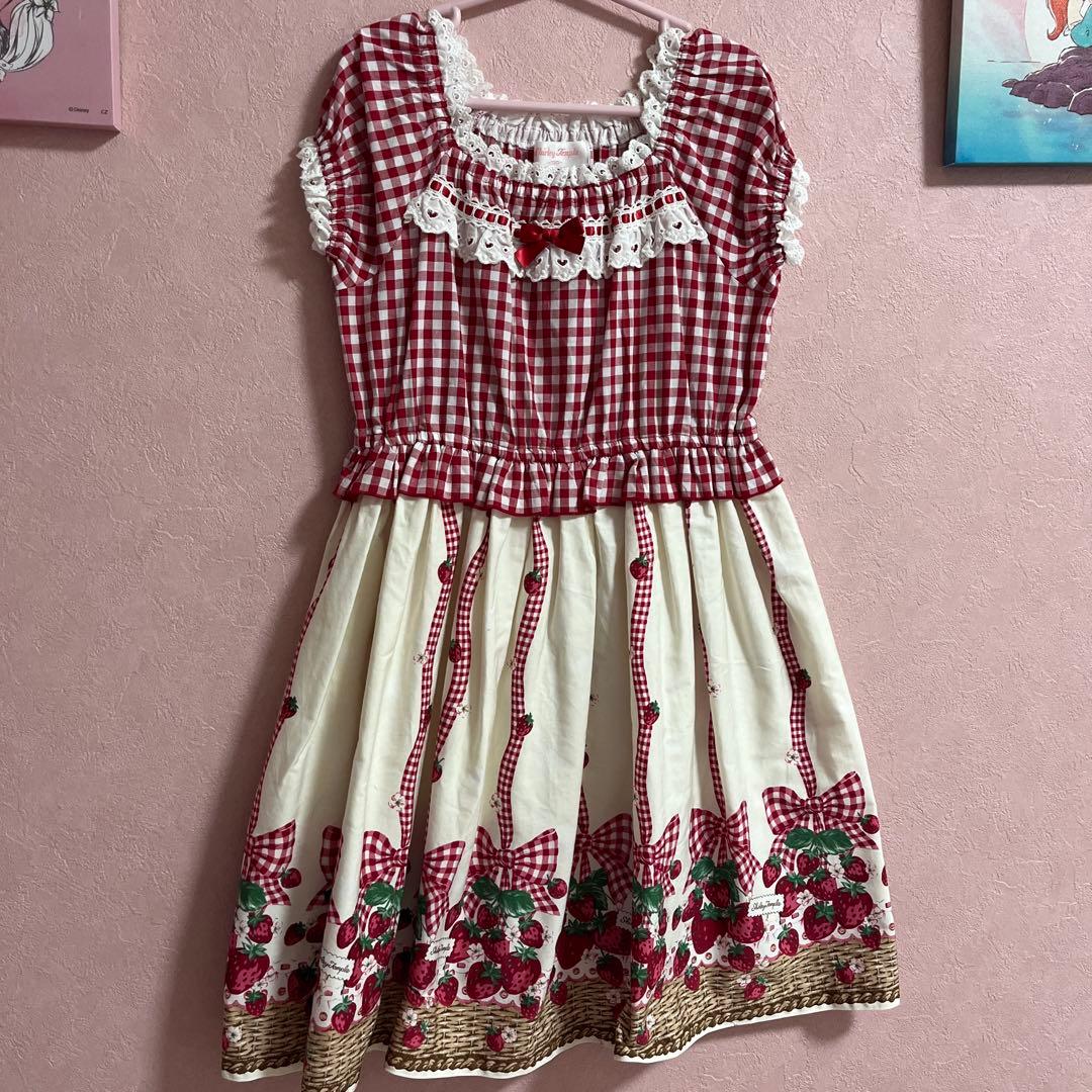 ストロベリー刺繍 半袖ワンピース