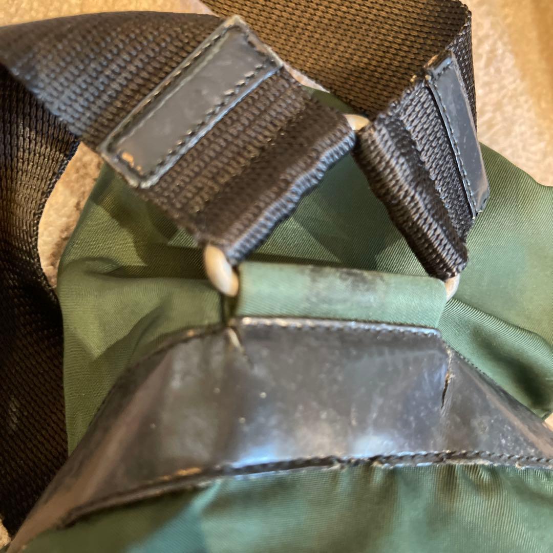 PRADA グリーン バックパック