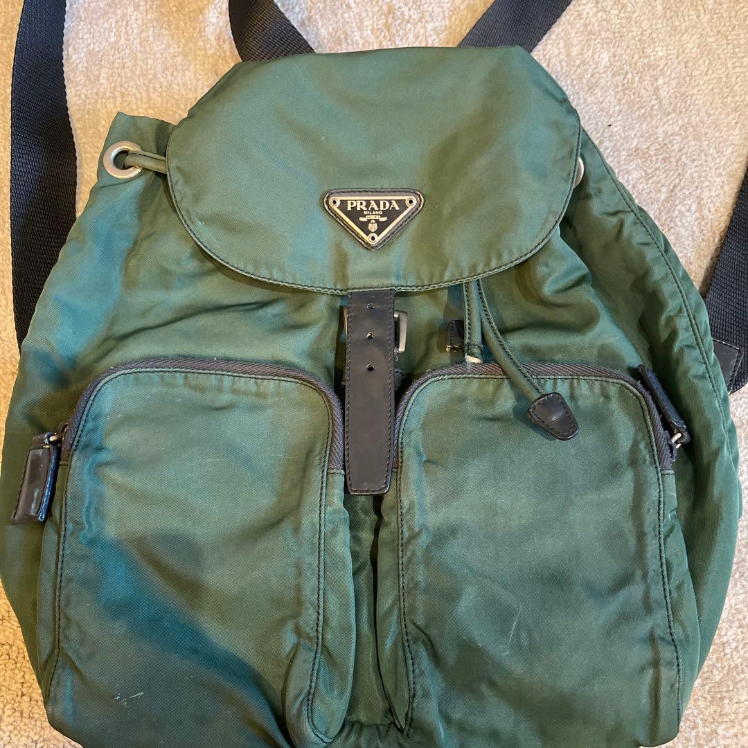 PRADA グリーン バックパック