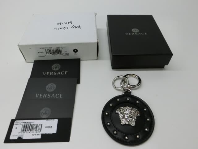 新品正規品【VERSACE】メドゥーサ キーリング レザー
