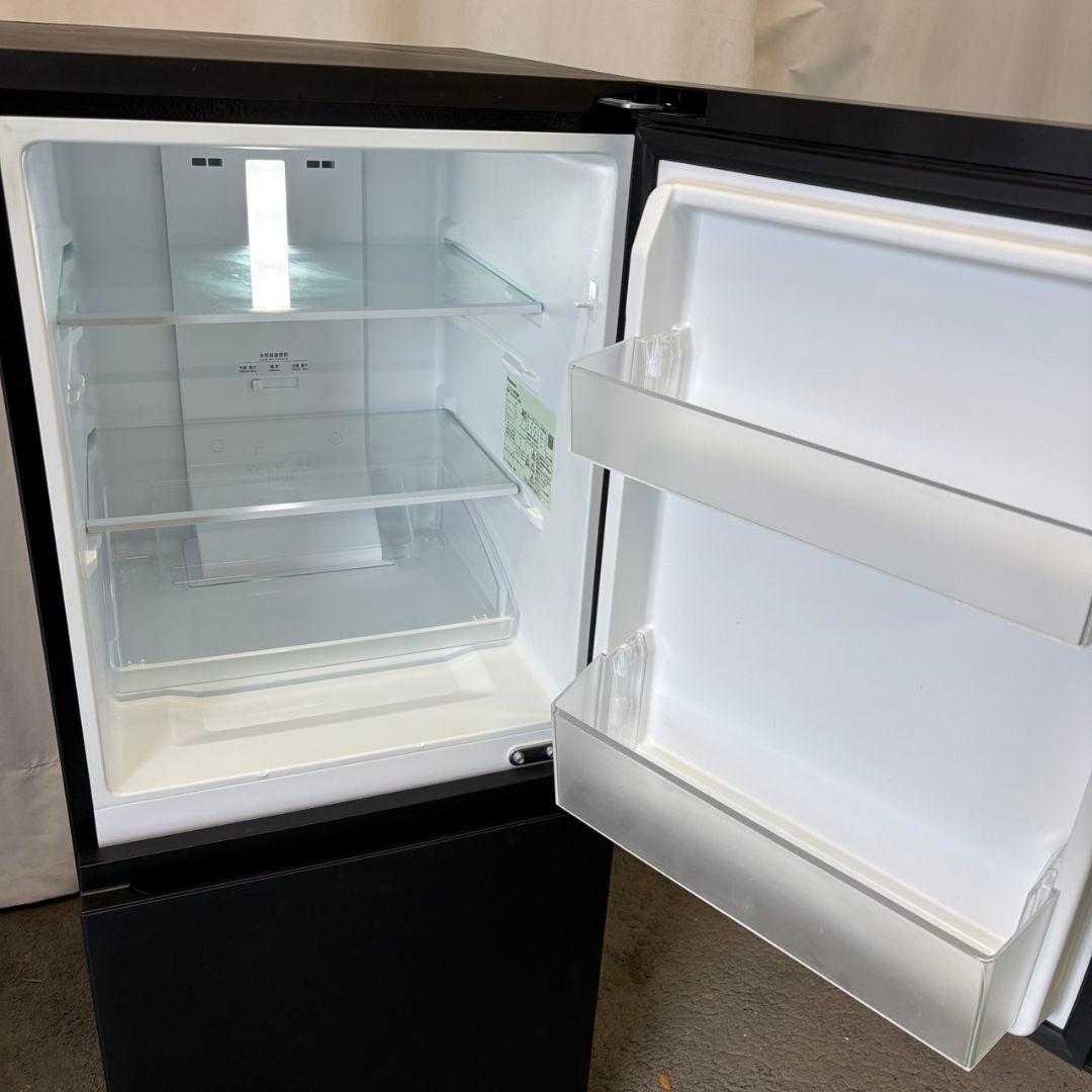 100　一人暮らし　冷蔵庫　パナソニック　黒　右開き　送料無料　23年製