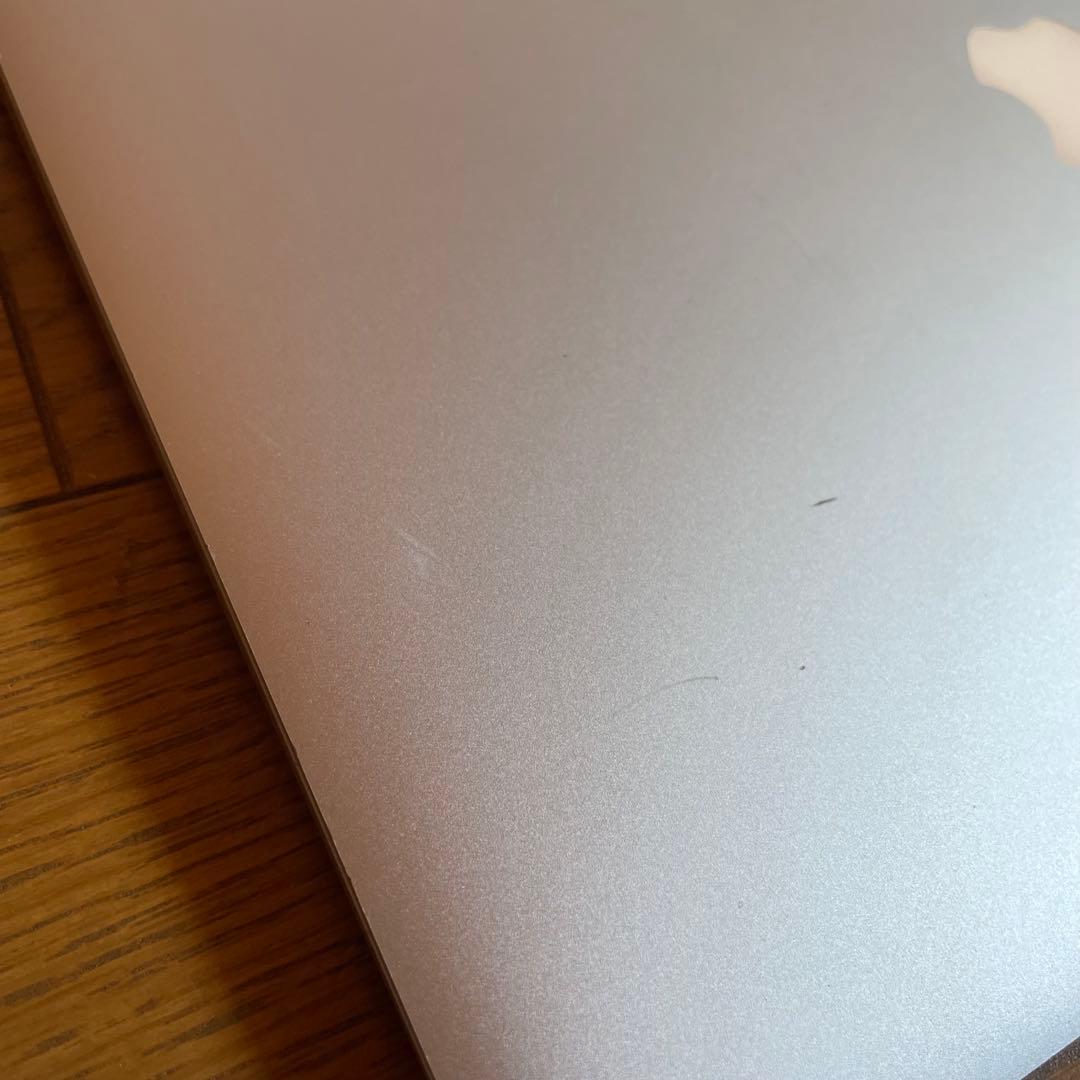 【箱付き】MacBook Air 2012 13インチ【付属品全てあり】