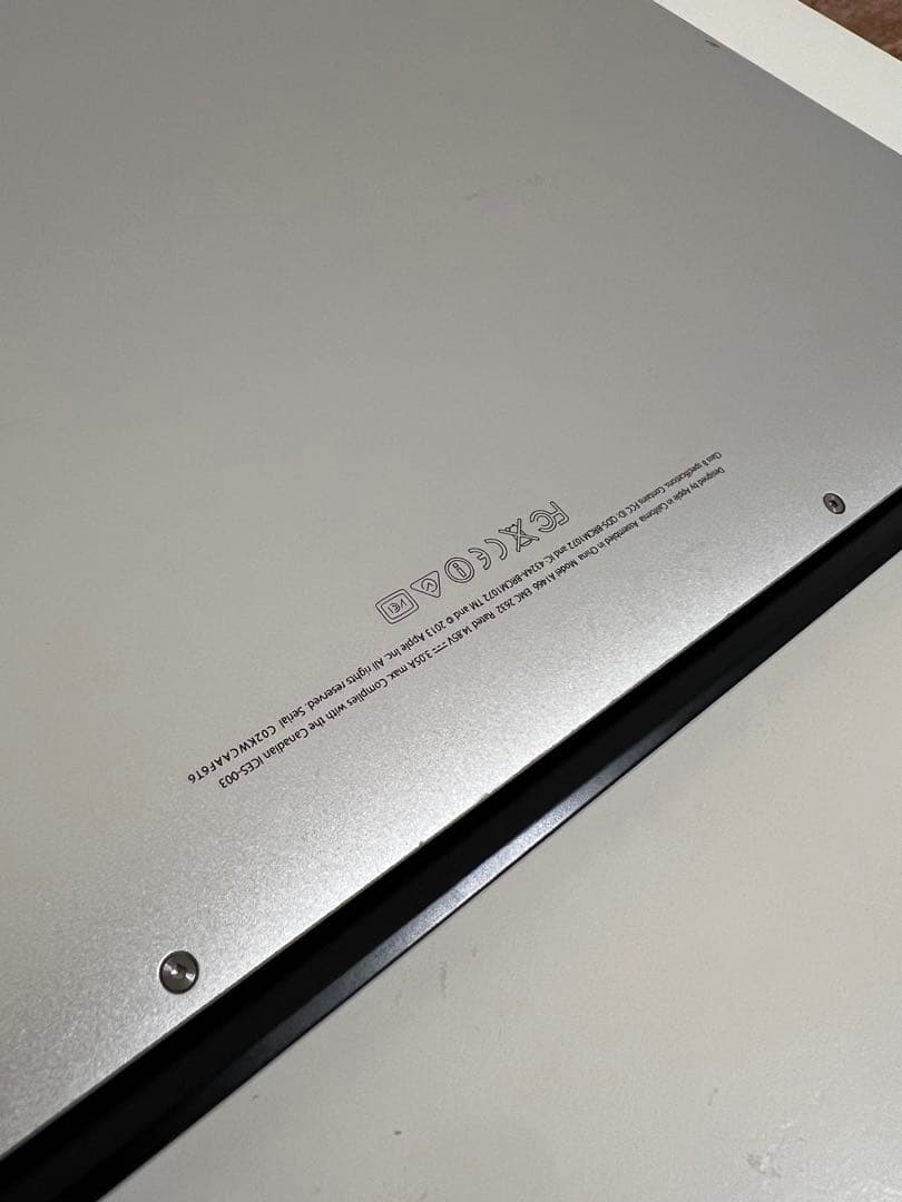 【充電器付動作品】MacBook Air 2013 13インチ 本体＋カバー