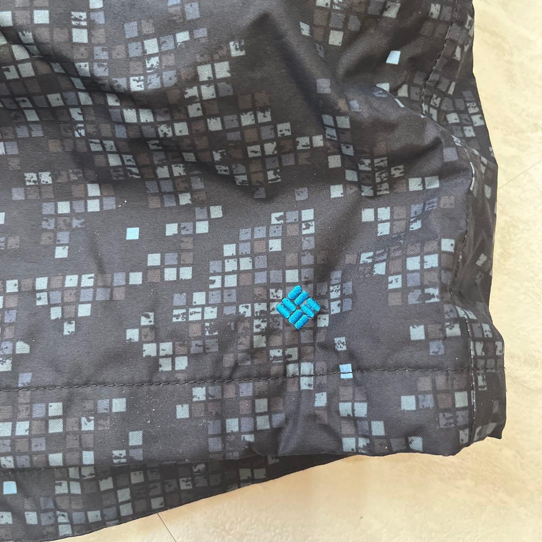 美品 Columbia スキー スノボ ウェア 上下セット　マルチカラー 黒