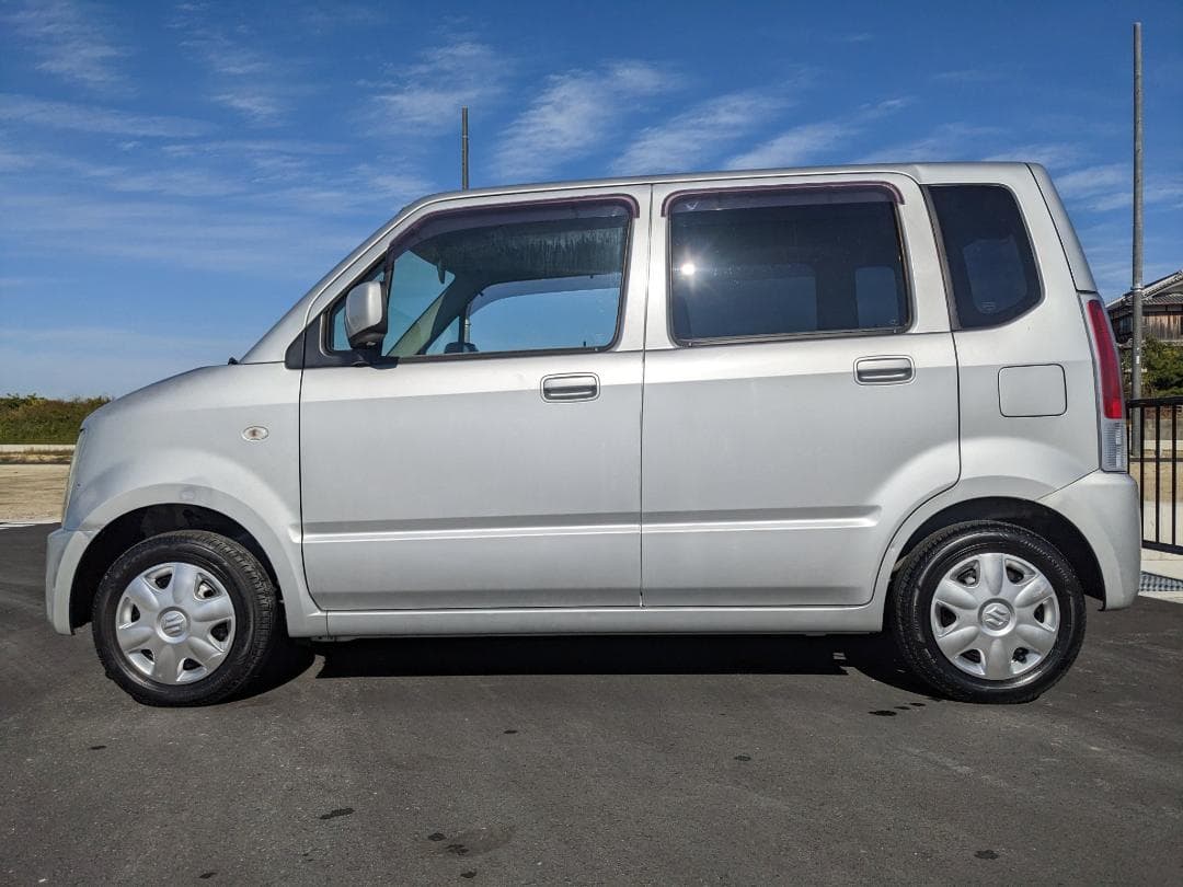 奇跡の低走行1万㌔☆スズキ・ワゴンR★美車☆検満タン☆禁煙車☆格安販売早い者勝ち