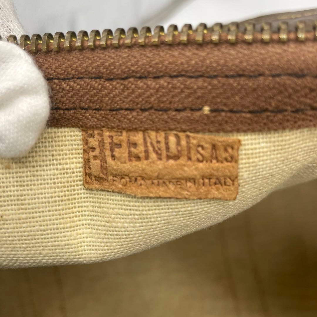 美品✨フェンディ ボストンバッグ ズッカ柄 FFトラベル 大容量 エナメル
