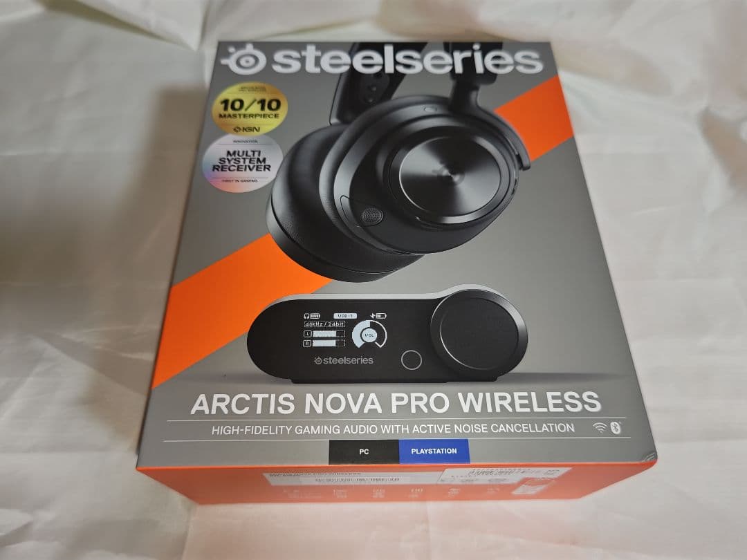 SteelSeries Arctis Nova Pro Wireless+パッド