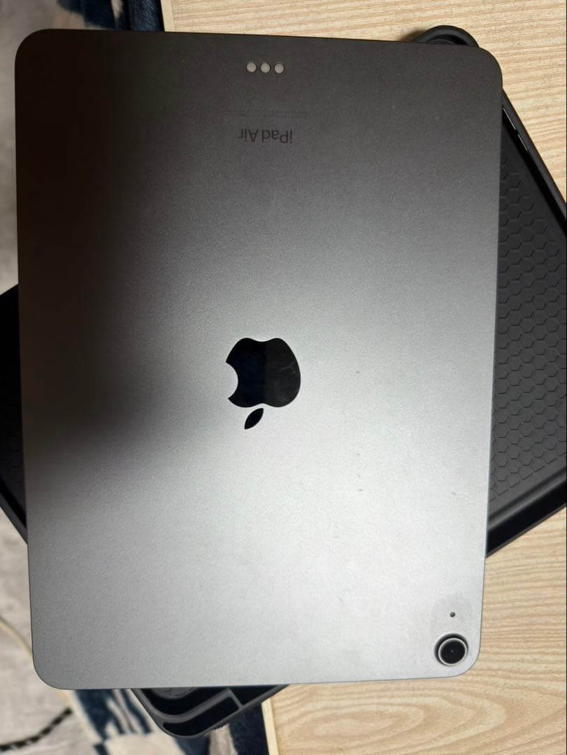 Apple iPad air 第5世代スペースグレー 本体