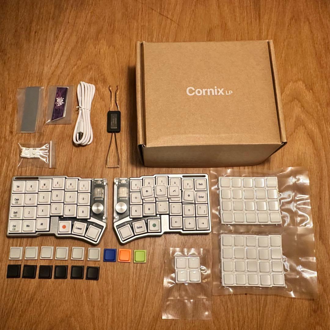 Cornix LP 無線分割キーボード シルバー+無刻印キーキャップ各