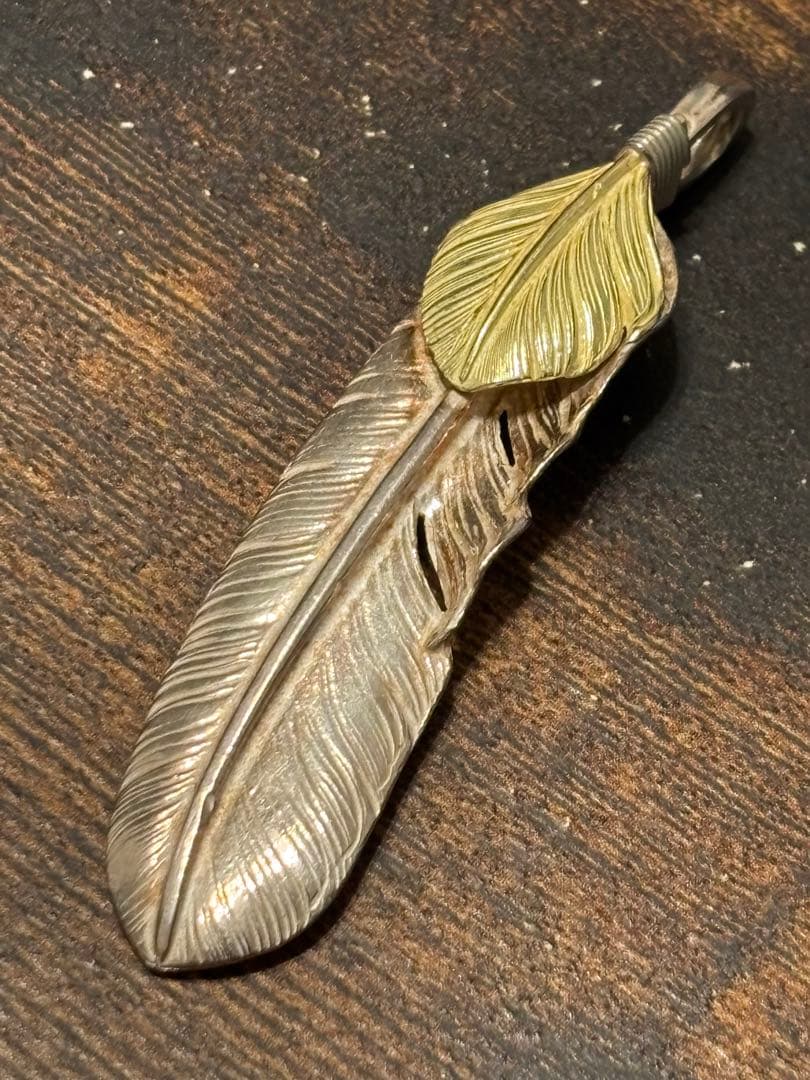 ゴローズ　上金フェザー　左