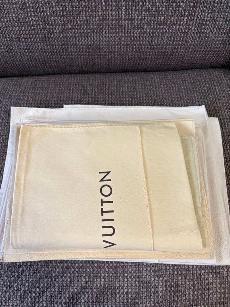 正規品　美品　ルイヴィトン　バッグ保存袋　23枚セット（特大、大、中、中、小）