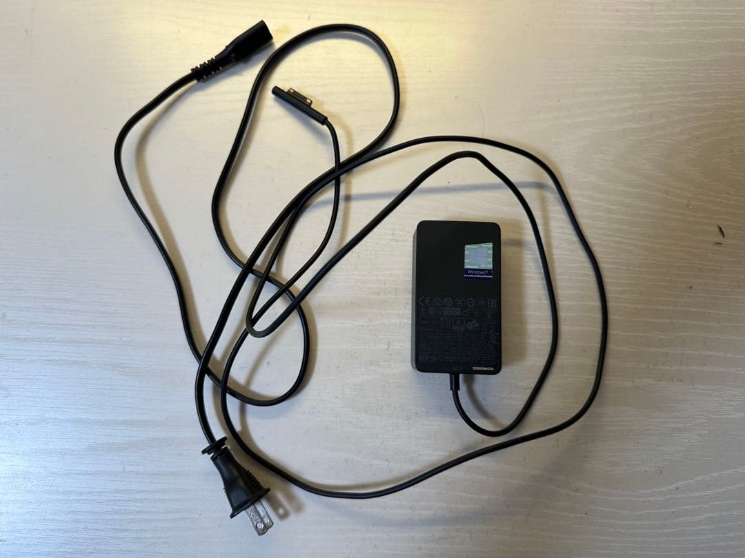 Surface Pro 9 i5 8GB 256GB 本体ケース