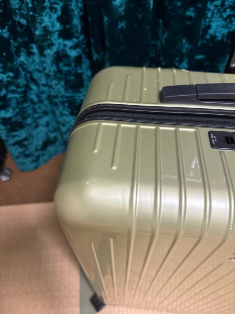 リモワ サルサエアー キャリーケース ライムグリーン 80L 4輪