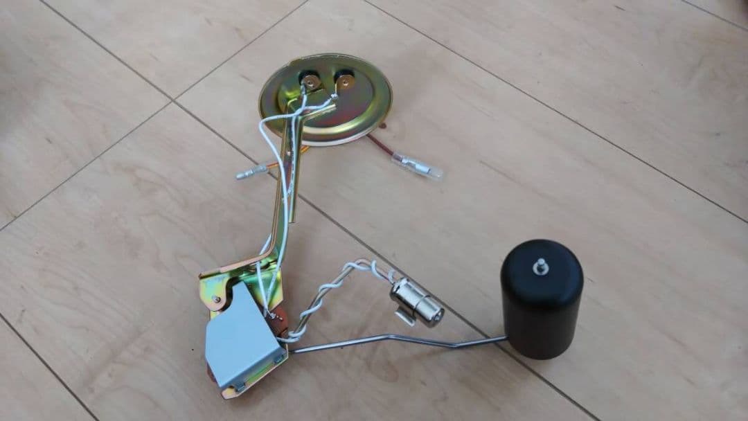 新品 DR30 HR30 スカイライン センダーゲージ 燃料フロート