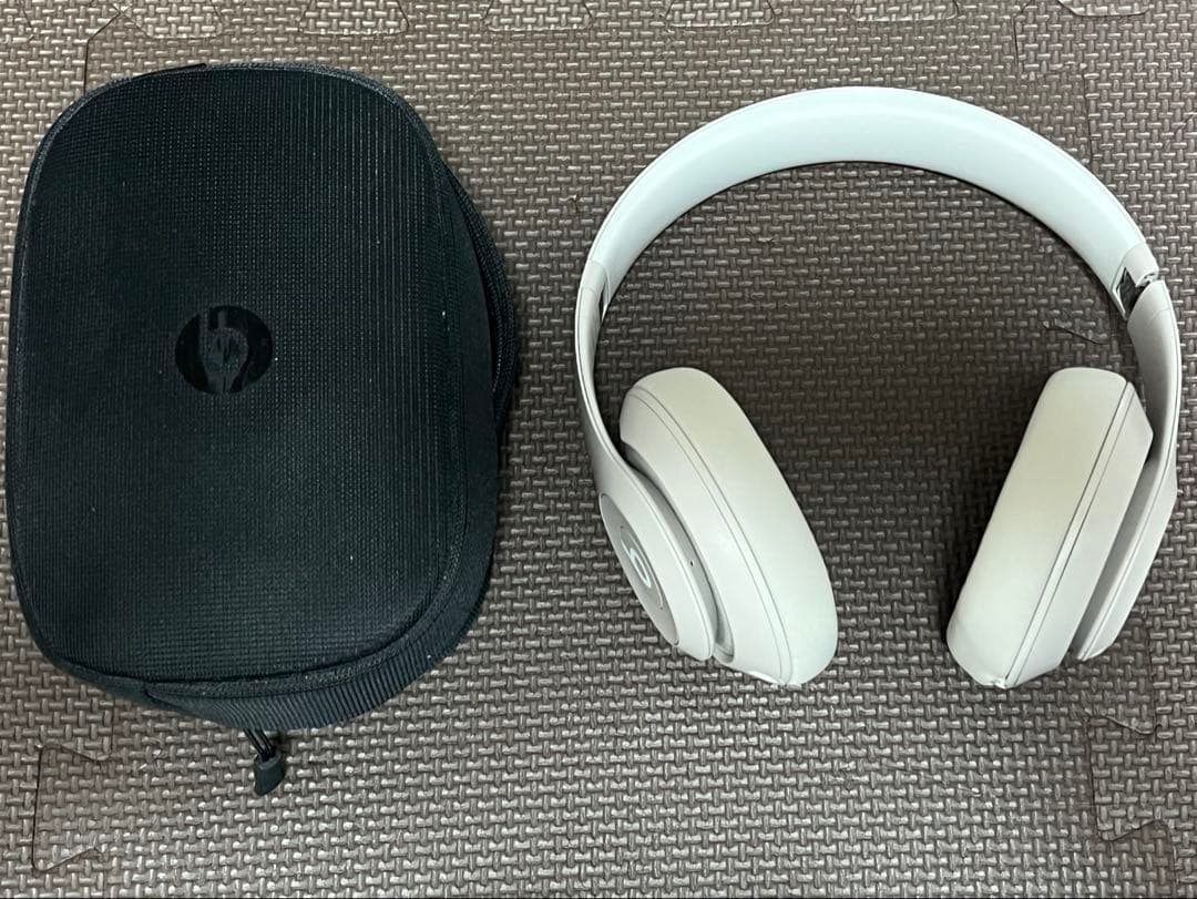 Beats Studio Pro ワイヤレスヘッドホン サンドストーン