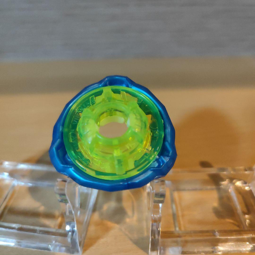 ベイブレードx 新品未使用エアロペガサスメタルコートブルー×グリーン38.20g