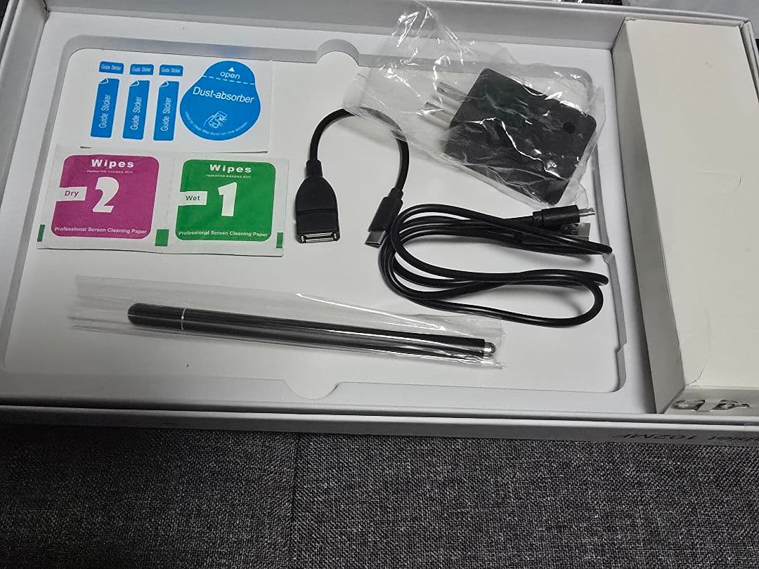 Kinstone タブレット 10インチ キーボード タッチペン カバー 付き