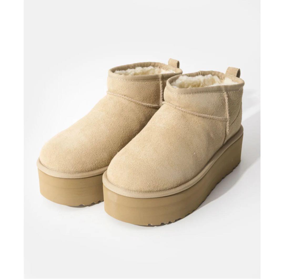 UGG CLASSIC ULTRA MINI PLATFORM ブーツ