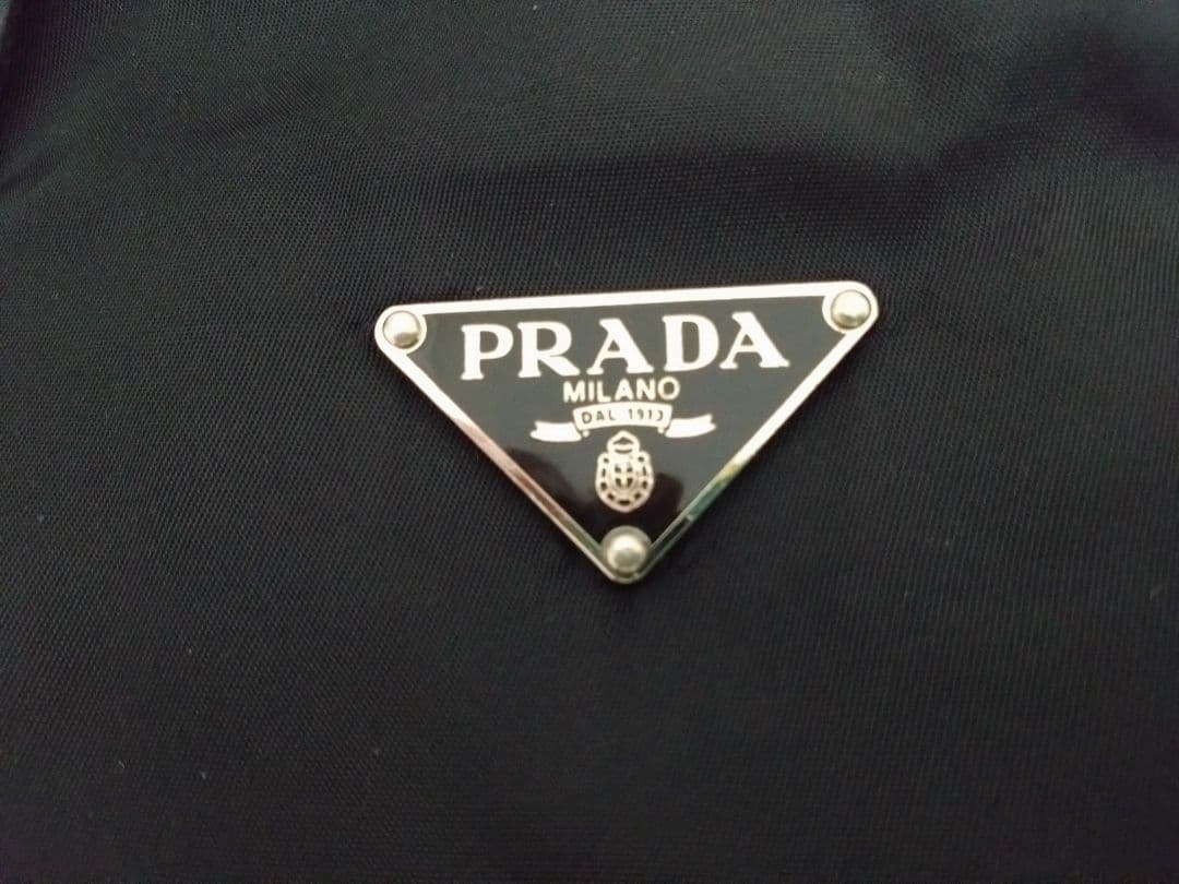 PRADA ブラック ナイロン トートバッグ