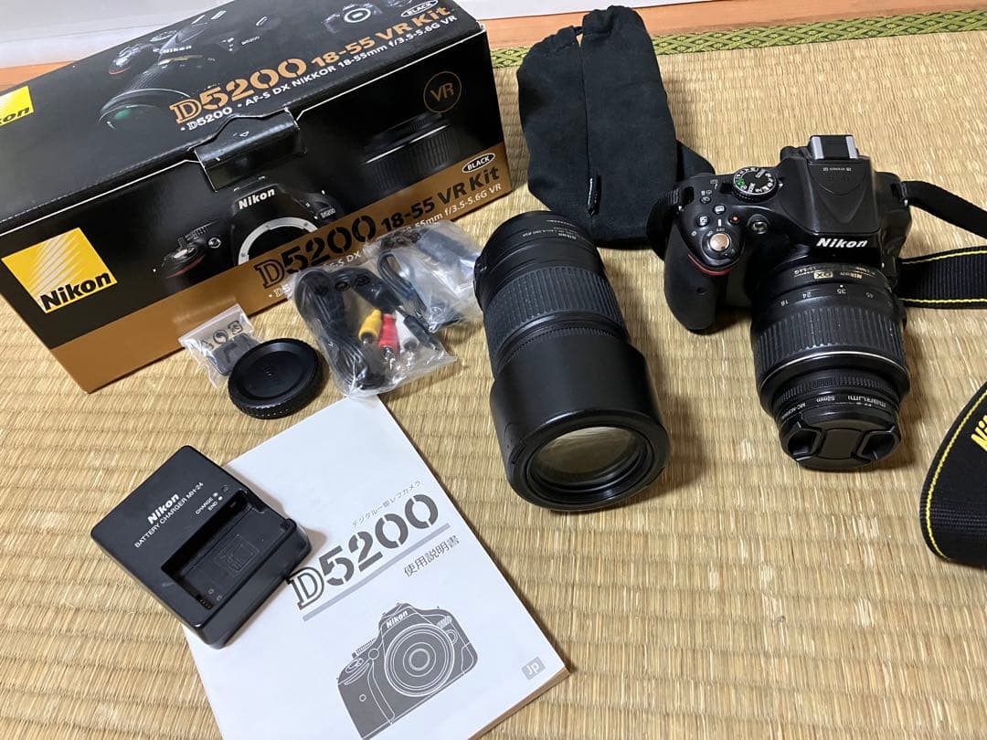 Nikon一眼レフカメラセット（望遠レンズ付き）