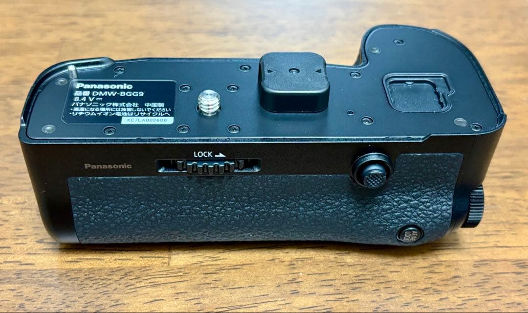 パナソニックLUMIX G9pro＋純正バッテリーグリップ純正バッテリー３個
