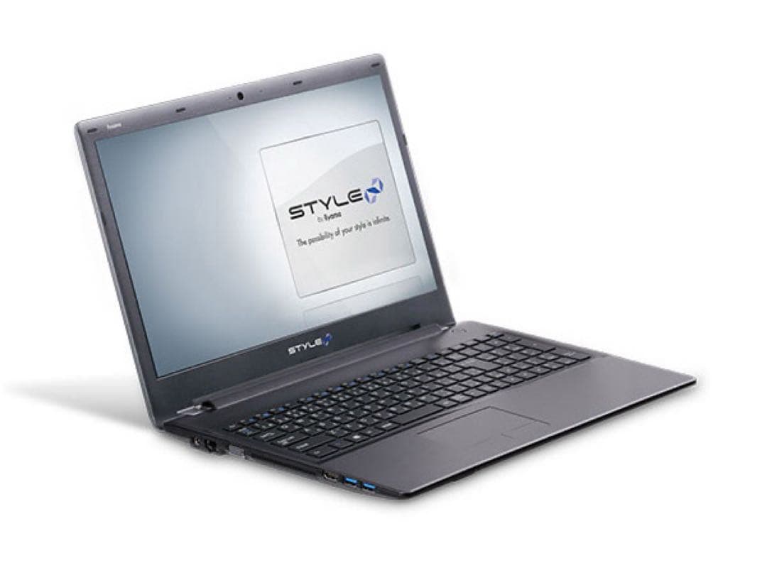 15.6型 パソコンCore i7-6500U　@2.5GHz/SSD256GB