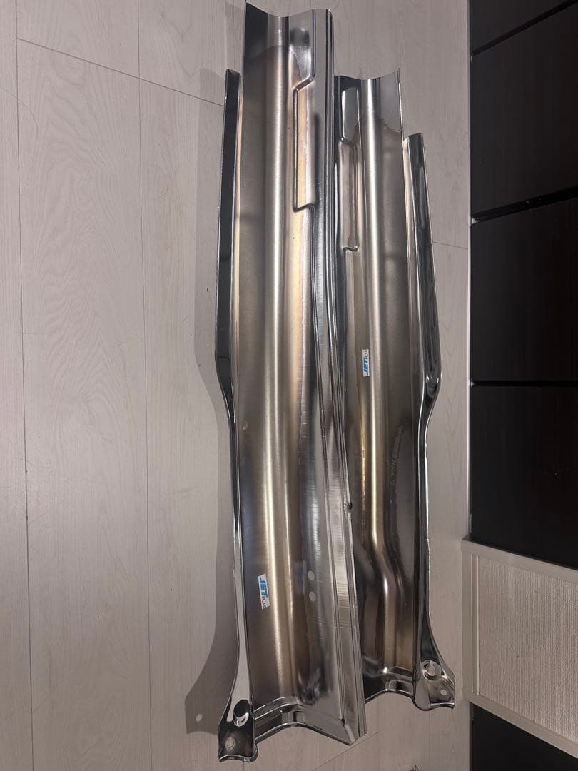 ⭐︎newエルフ　ピラーメッキ⭐︎　(検　デコトラ　ニューエルフ　PMエルフ