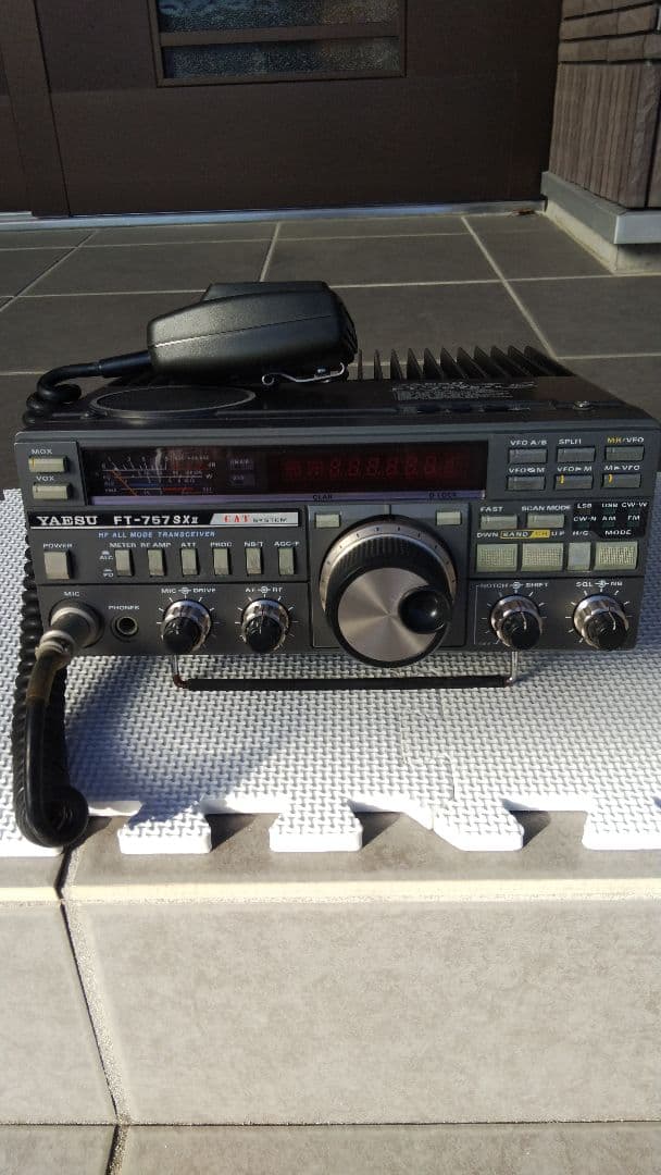 アマチュア無線機