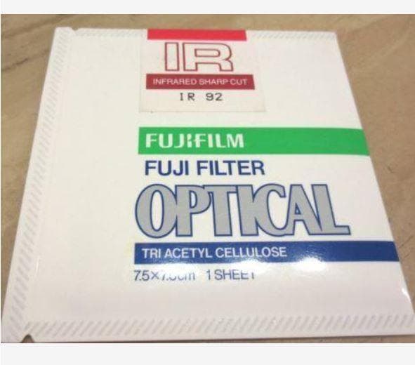 絶版！赤外線フィルター IR92 75mm角