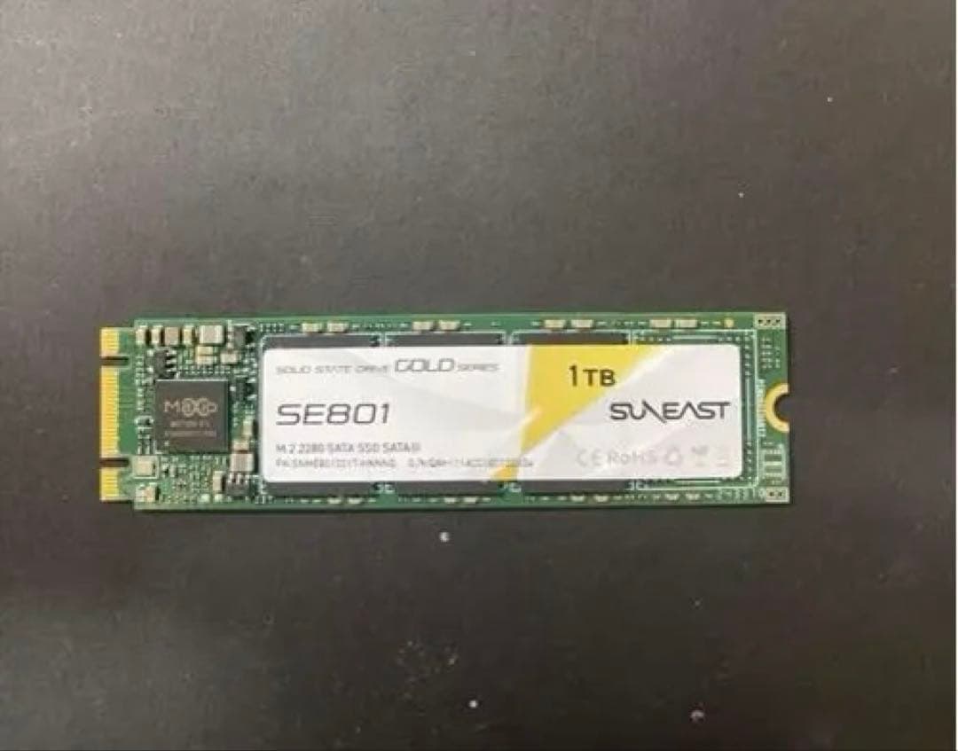 新品10時間未満ほぼ未使用 SSD M.2 1TB WTM2-SSD-1TB