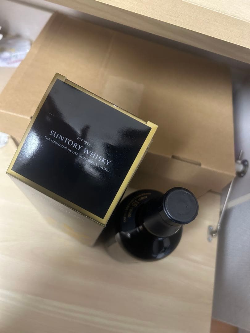 山崎18年　響21年　ウイスキー