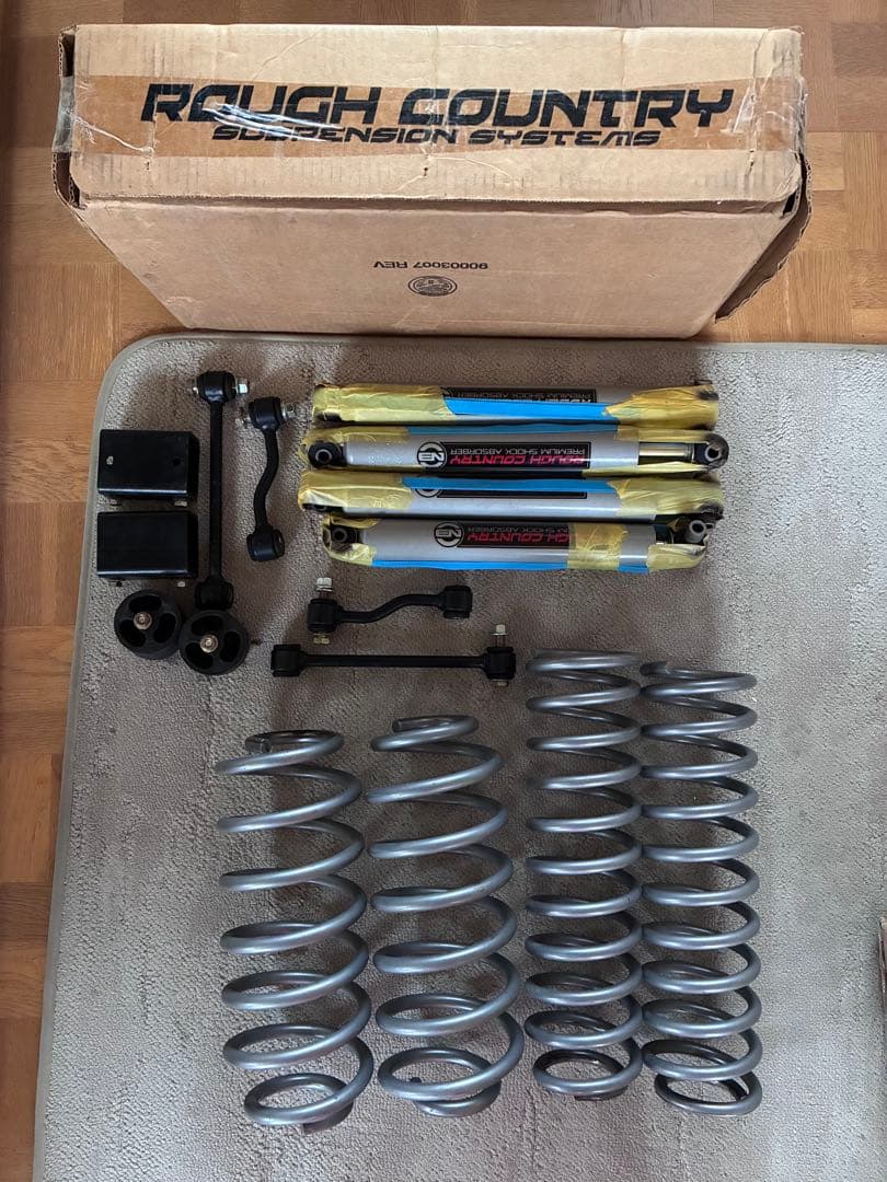 ROUGH COUNTRY 2.5インチリフトアップキット