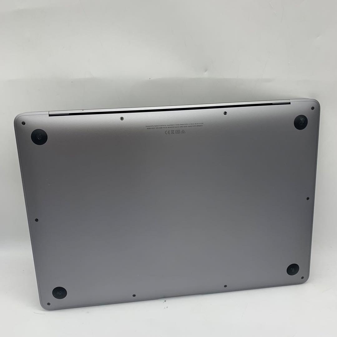 Apple MacBook Air 2020 13.3インチ Retina M1