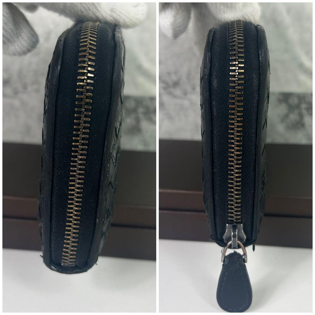 ボッテガ ラウンドファスナー 長財布 イントレチャート スネーク パイソン