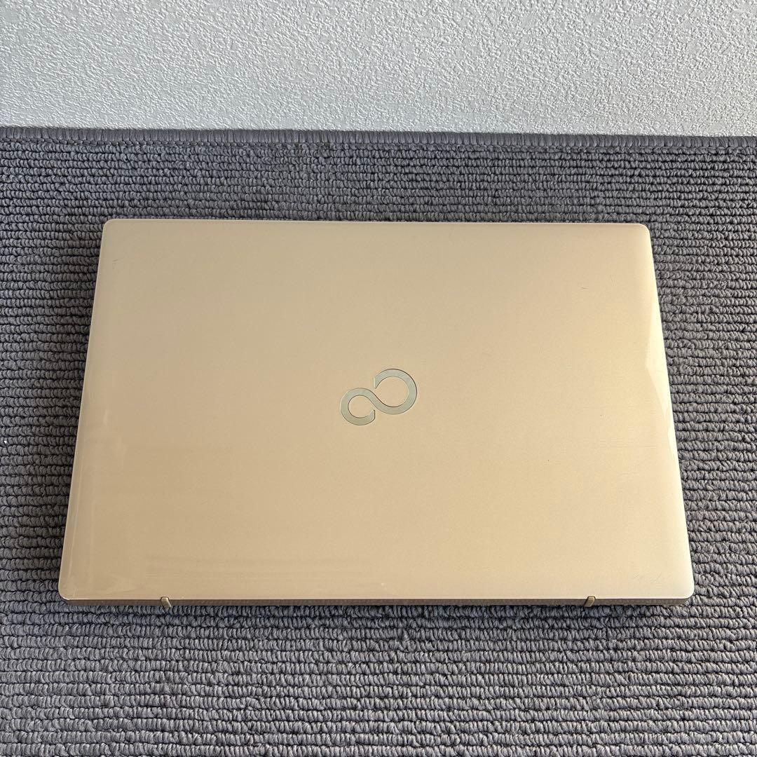 富士通lifebook AH45/D1 i3-7100U メモリ4GB