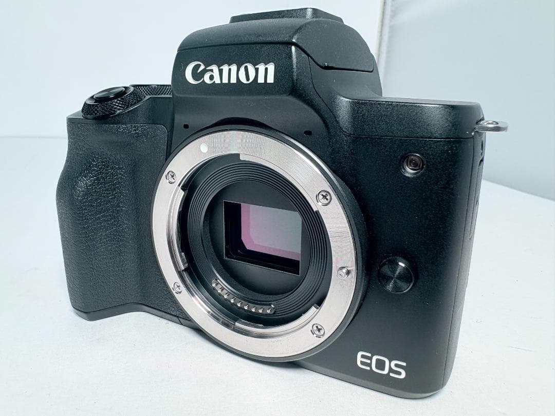 極上品 キヤノン EOS Kiss M2 ボディ ブラック