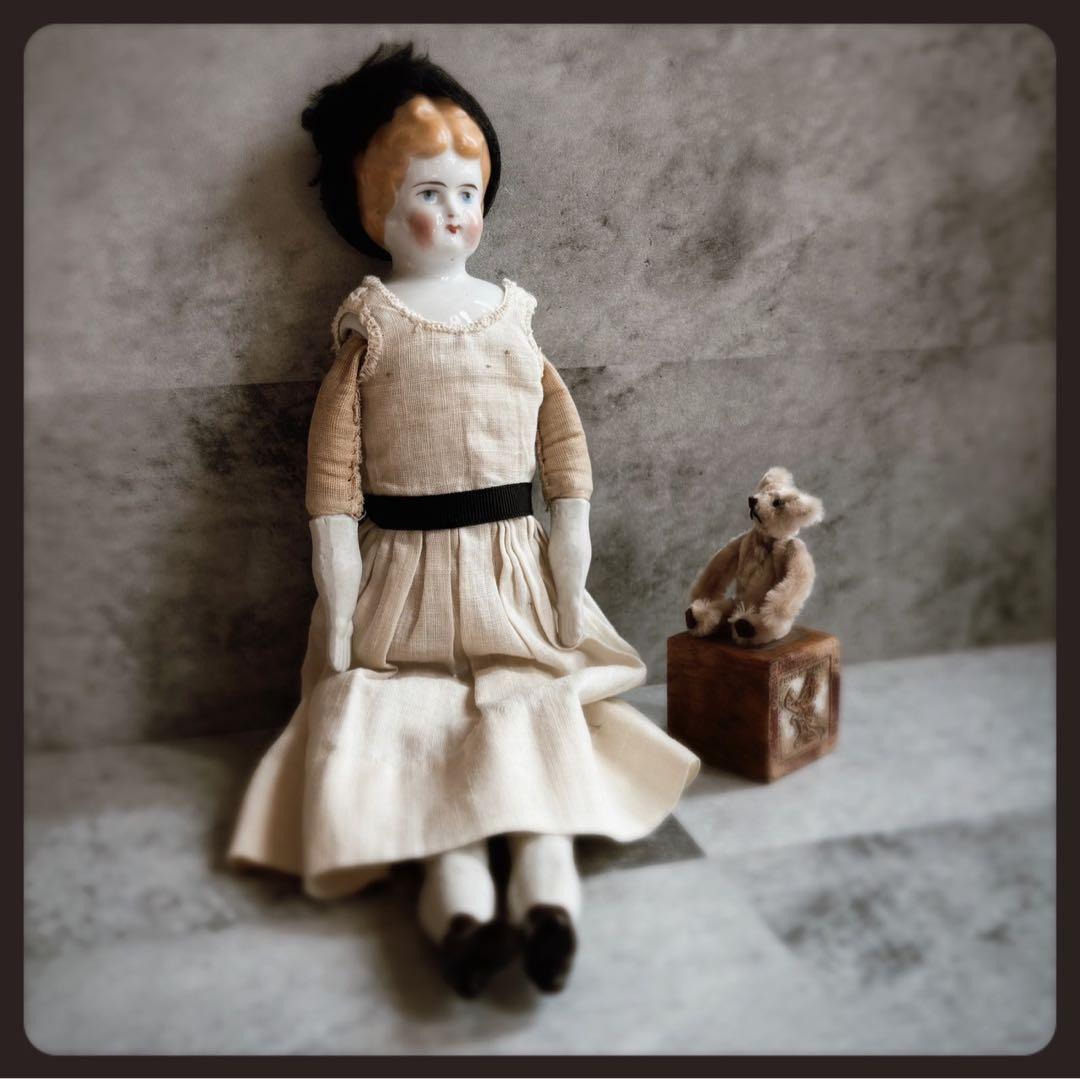 アンティーク　 ブロンドチャイナヘッドドール ビスクドール