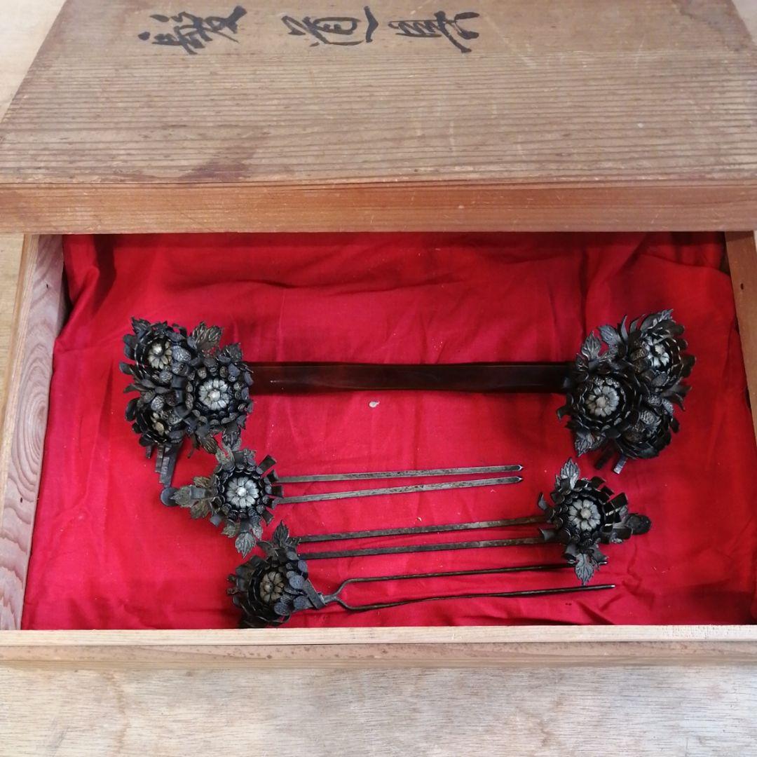 アンティーク　かんざし　花魁かんざし　簪　こうがい　彫金　鼈甲　骨董　木箱　希少