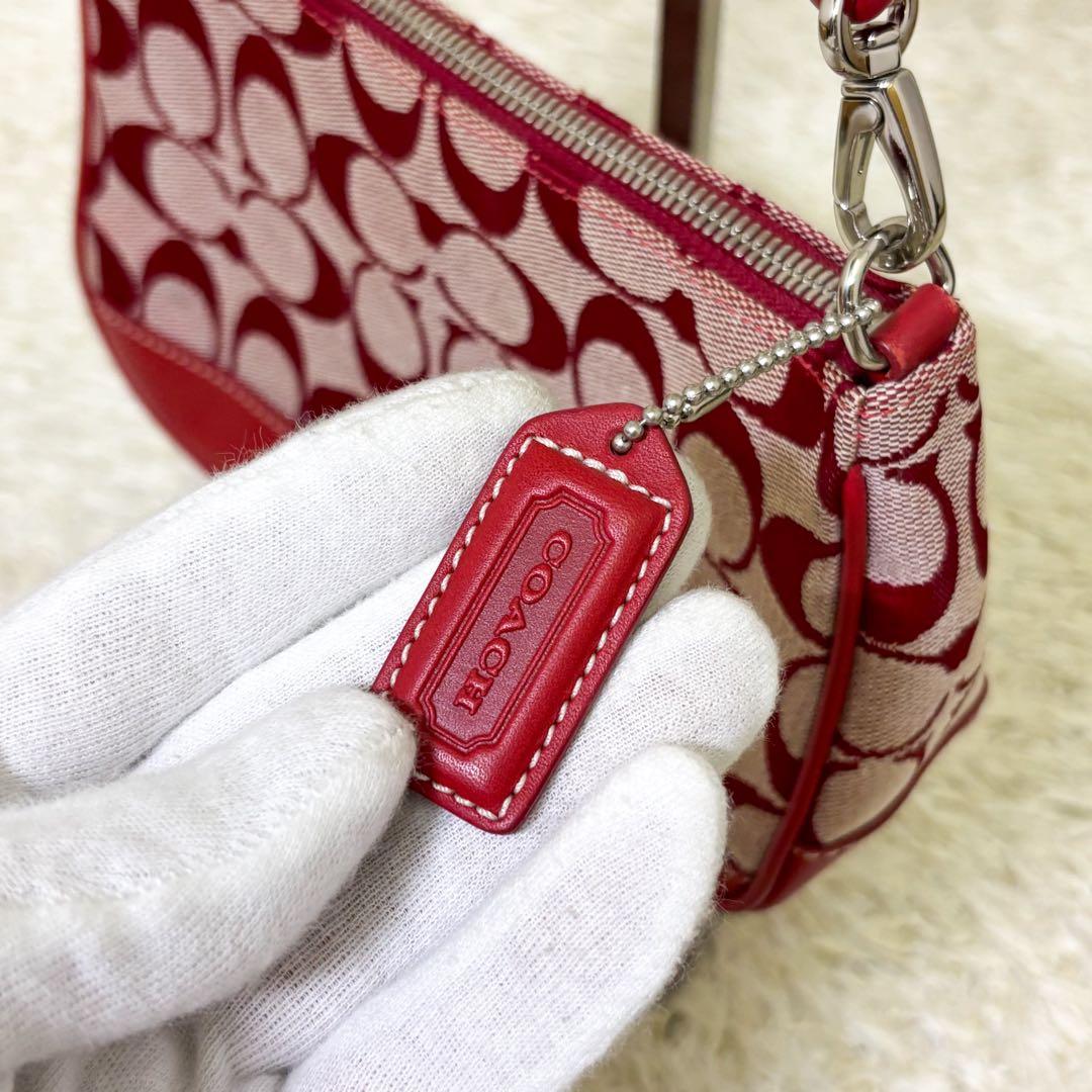 希少【未使用級】コーチ アクセサリーポーチ シグネチャー レッド 6094