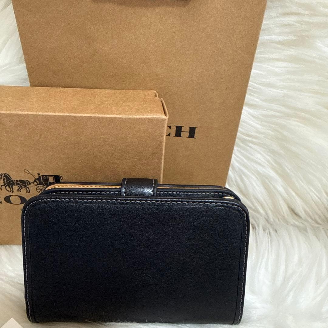 COACH ブラックレザー 二つ折り財布