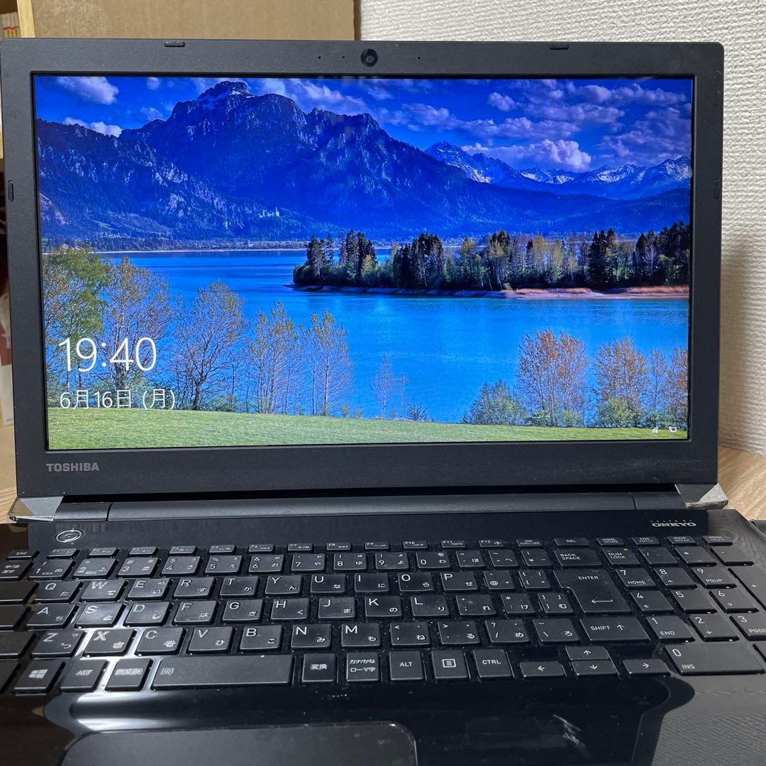 Toshiba 東芝 dynabook AZ25 ノートPC Windows10