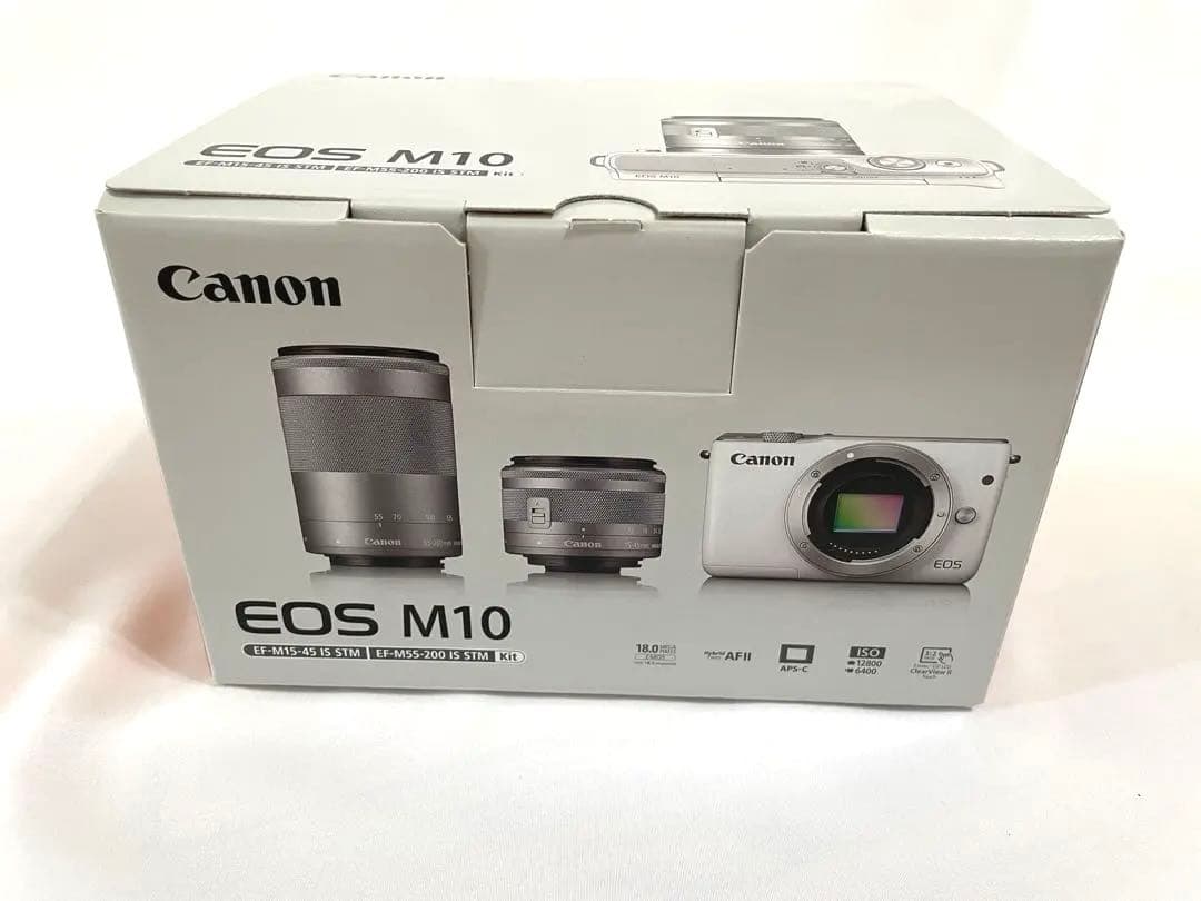 【美品】Canon EOS M10 ダブルズームレンズキット