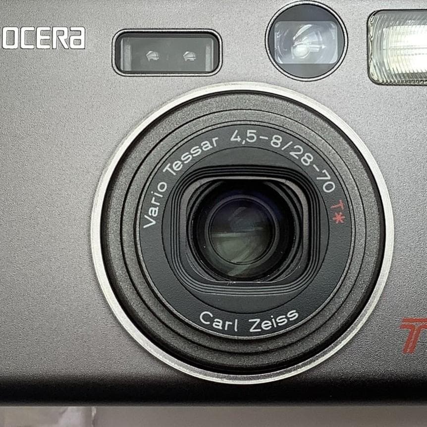 ワンオーナ新品同様 Kyocera T Zoom Vario Tessar T*