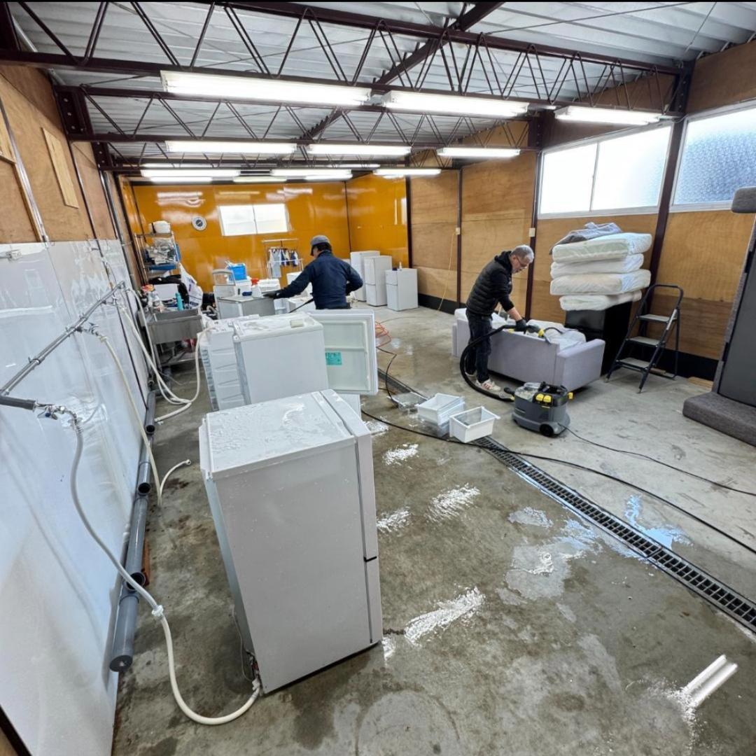 都内23区配送無料　美品三菱3ドア冷蔵庫330L　製氷有2020年製お洒落な茶色