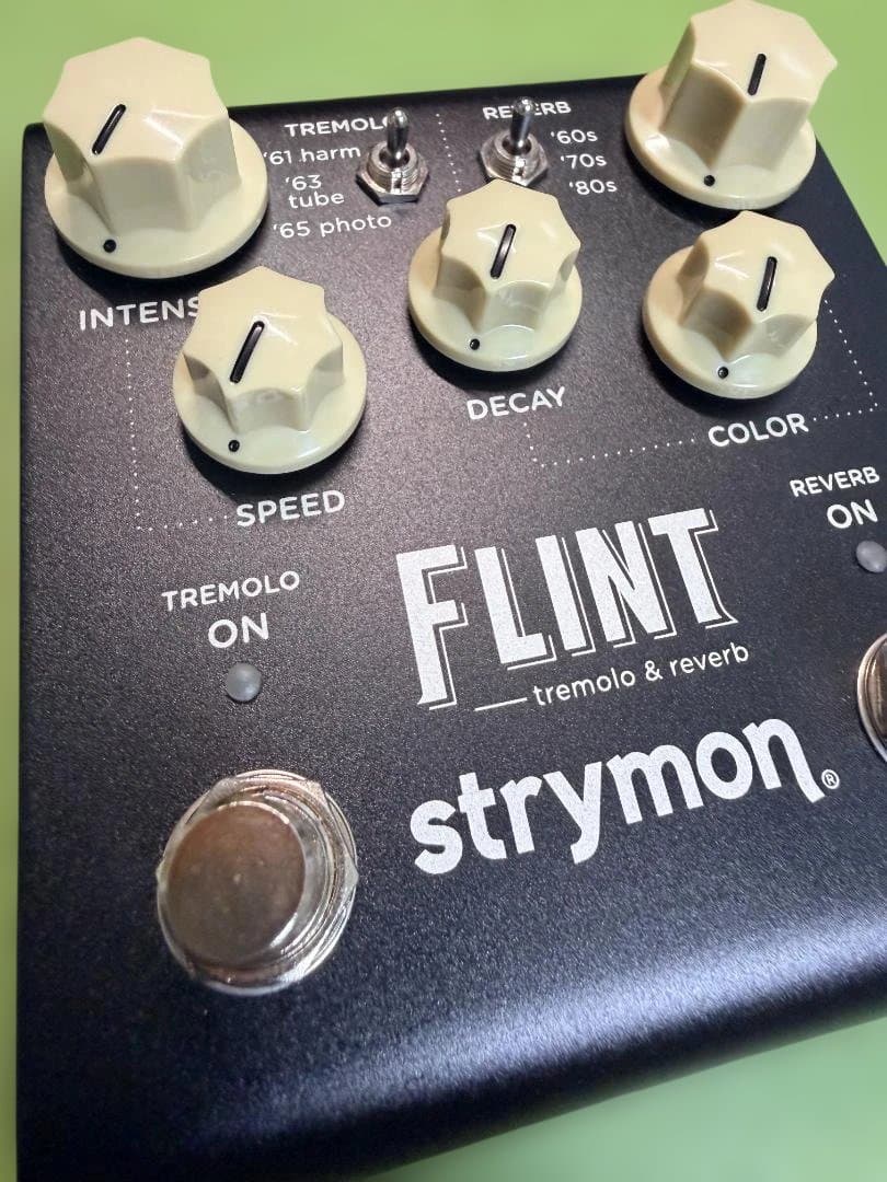 Strymon FLINT V2 トレモロ・リバーブ